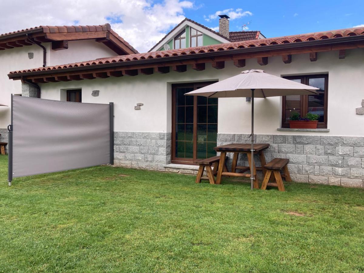 Apartamentos La Presa El Molin Onís Extérieur photo